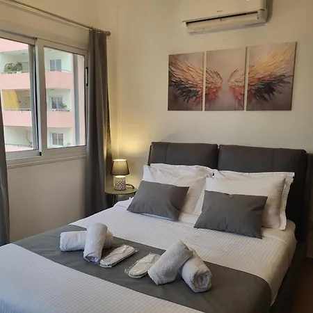 Sunshine Escape * Larnaca