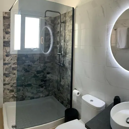 Sunshine Escape Apartment Larnaca