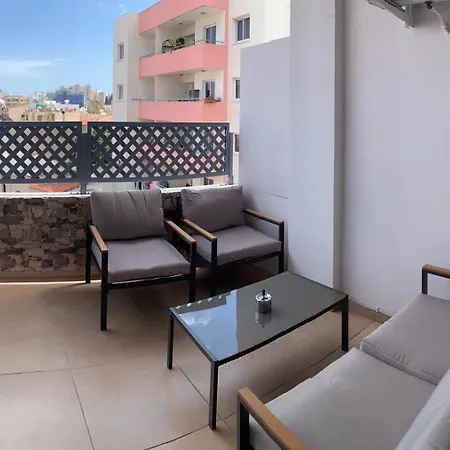 דירה Sunshine Escape