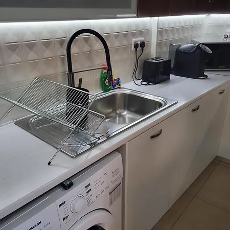 Sunshine Escape דירה לרנקה