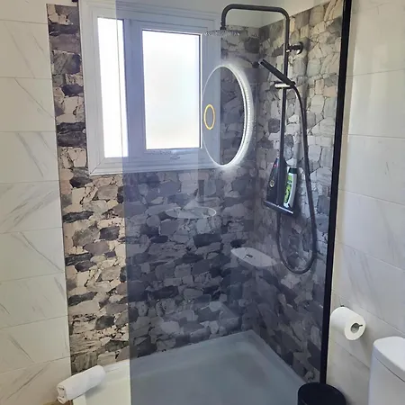 Sunshine Escape דירה לרנקה